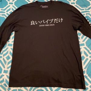 Black long sleeve “good vibes only” shirt